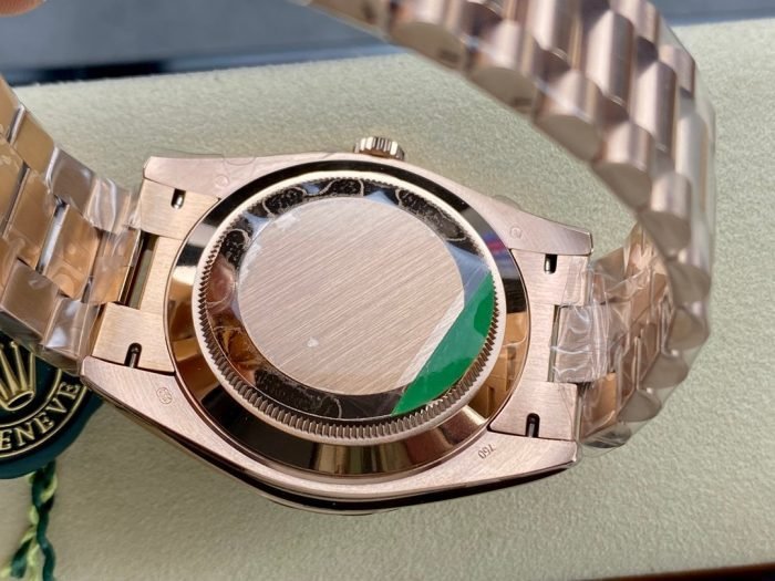 Day Date Rolex Weekly Journal Champaign 18K Gold Plated counter weight(rose gold diamonds daydate)