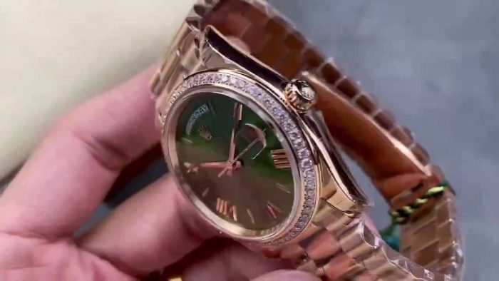 Day Date Rolex Weekly Journal Champaign 18K Gold Plated counter weight(rose gold diamonds daydate)