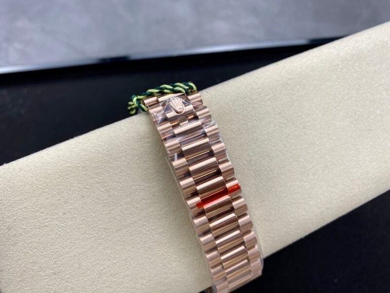 Day Date Rolex Weekly Journal Champaign 18K Gold Plated counter weight(rose gold diamonds daydate)