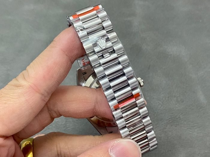 Rolex 18K White Gold Day Date 40mm