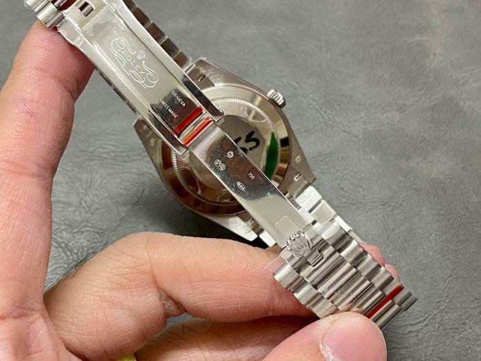 Rolex 18K White Gold Day Date 40mm