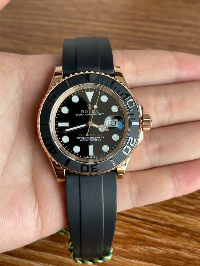 Rolex 40MM (Rose gold yacht master)