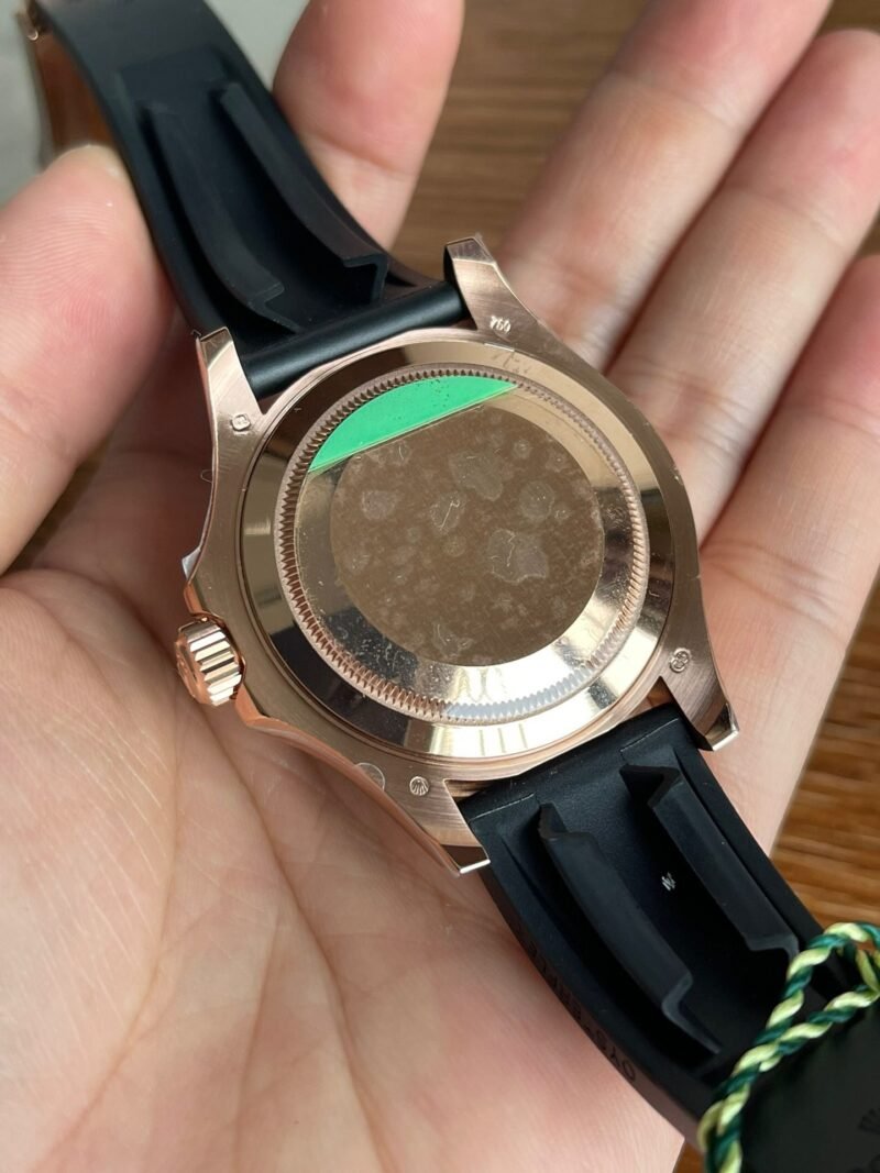 Rolex 40MM (Rose gold yacht master)